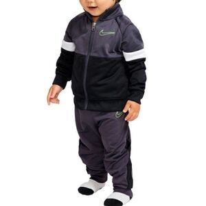 Nike Infant full zip track suit Set
